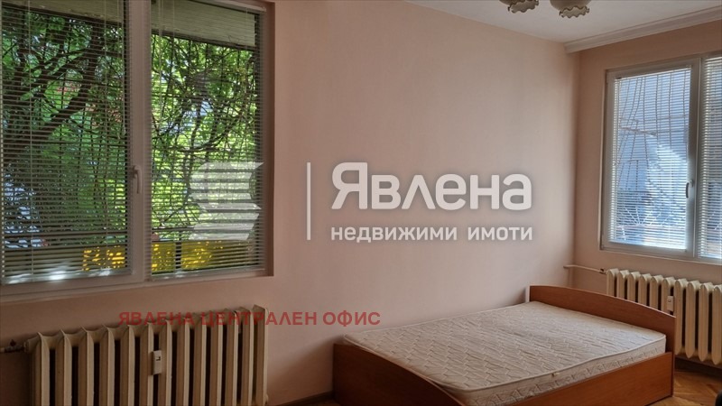 Дава под наем 2-СТАЕН, гр. София, Лозенец, снимка 2 - Апартаменти - 56367130