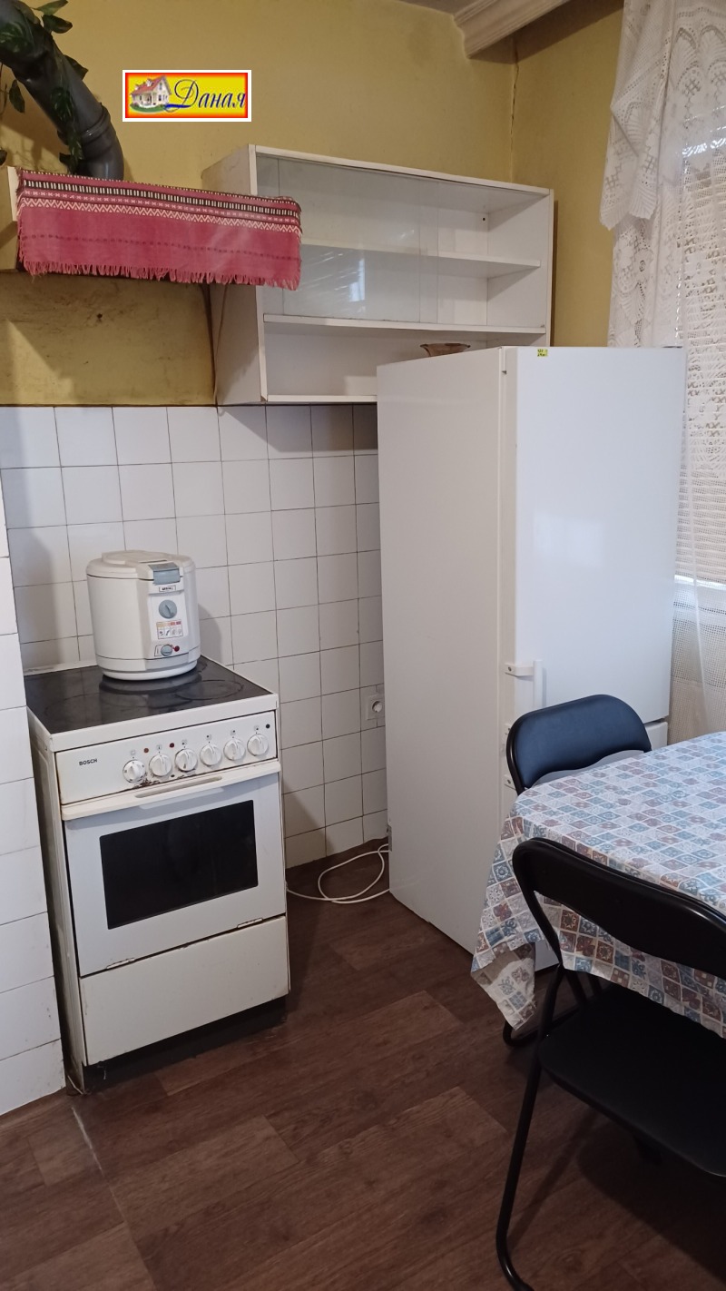 Дава под наем 3-СТАЕН, гр. Враца, Дъбника, снимка 13 - Апартаменти - 53333064