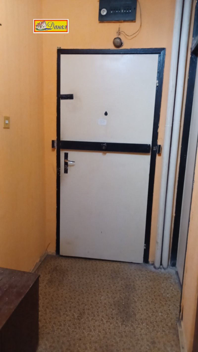 Дава под наем 3-СТАЕН, гр. Враца, Дъбника, снимка 9 - Апартаменти - 53333064