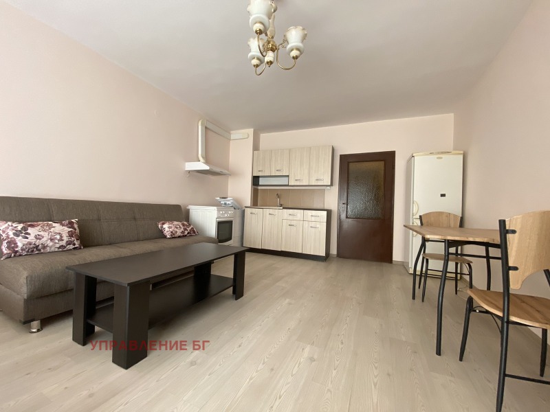 De inchiriat  Studio Sofia , Liulin 9 , 50 mp | 79642706