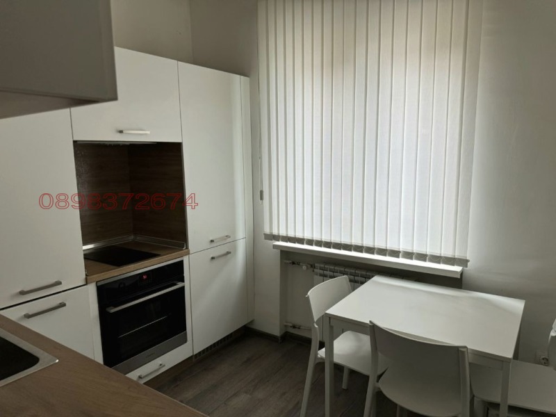 Дава под наем 3-СТАЕН, гр. София, Център, снимка 5 - Апартаменти - 52693062