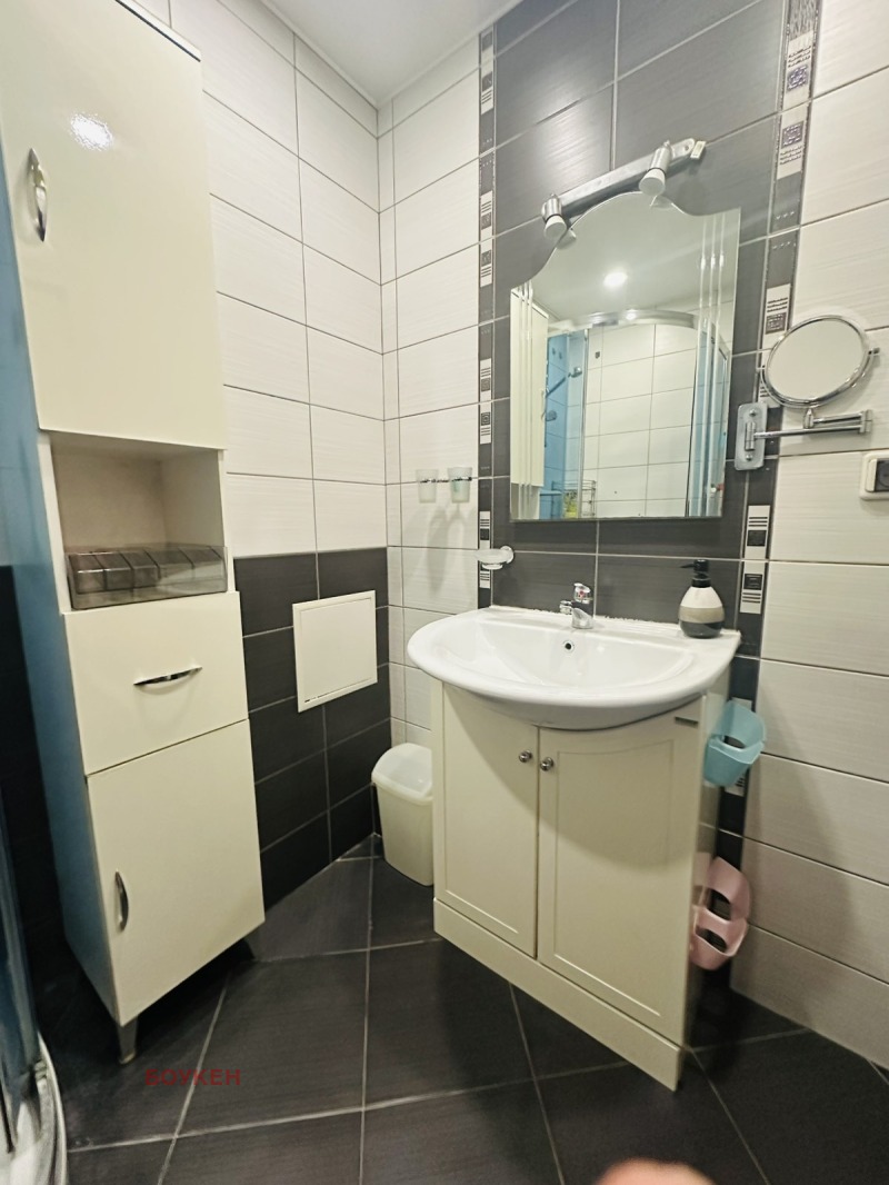 Дава под наем 4-СТАЕН, гр. Добрич, Балик, снимка 12 - Апартаменти - 52367094