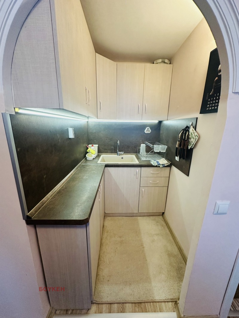 Дава под наем 4-СТАЕН, гр. Добрич, Балик, снимка 2 - Апартаменти - 52367094