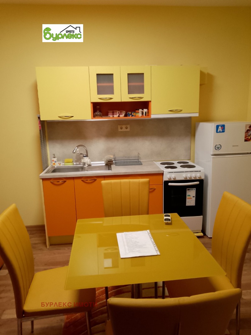 Под наем 2-СТАЕН, град Варна, Аспарухово • 650 лв. / 332.34 € • 16552236 1