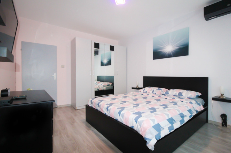 Kiadó  2 hálószobás Sofia , Centar , 99 négyzetméter | 96809424 - kép [7]