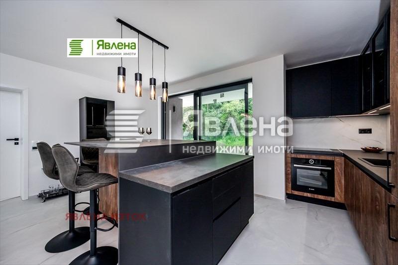 Vuokrattavana  Talo Sofia , Lozen , 551 neliömetriä | 64897528 - kuva [10]
