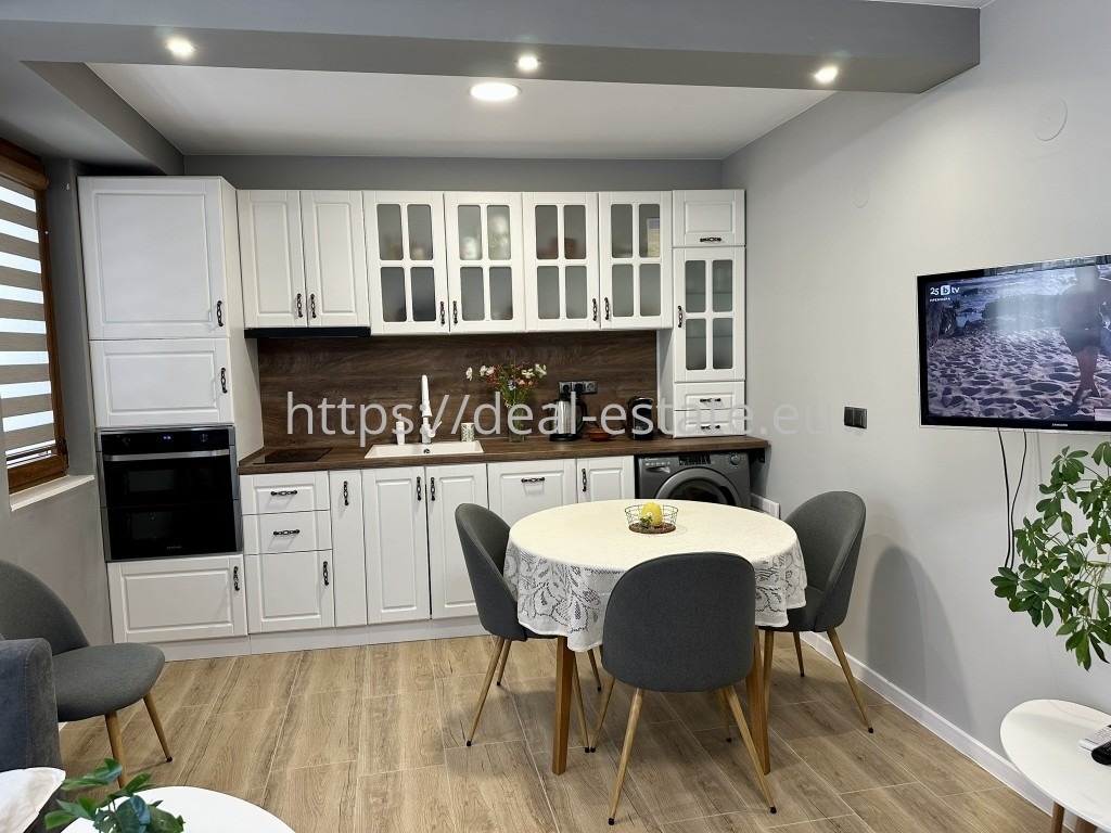 Дава под наем 3-СТАЕН, гр. Благоевград, Идеален център, снимка 3 - Апартаменти - 54273410