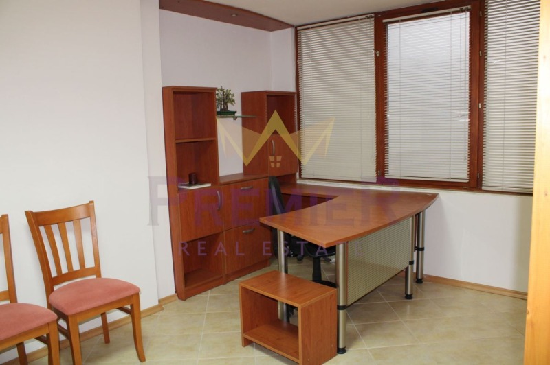 Kiadó  Hivatal Varna , Centar , 62 négyzetméter | 60355658 - kép [4]