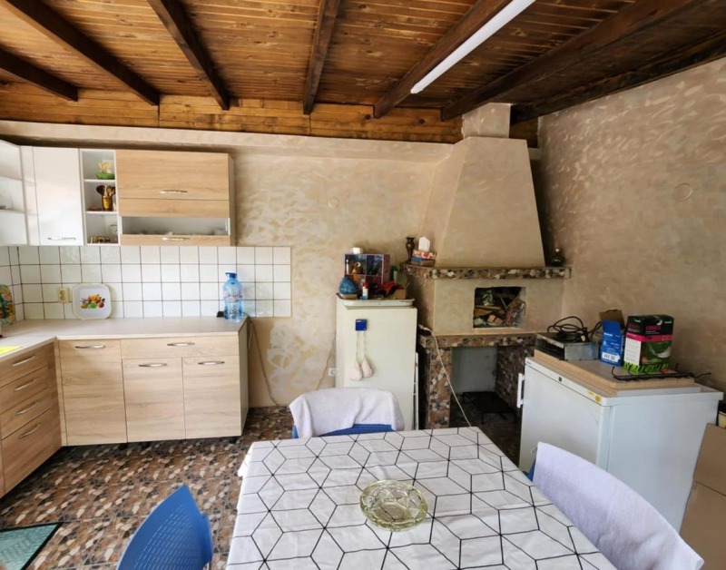 Под наем КЪЩА, град Пловдив, Кършияка • 1022 € / 1998.86 лв. • 86333754 1