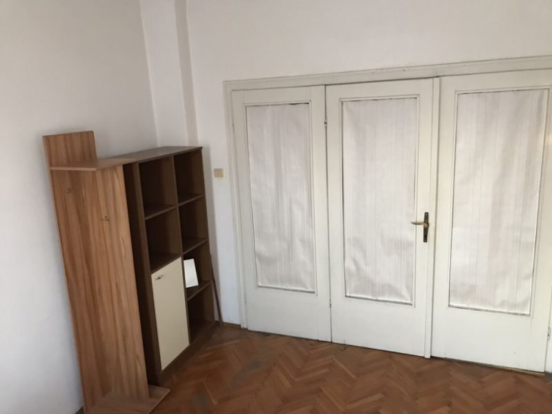 Te huur  2 slaapkamers Sofia , Tsentar , 108 m² | 20339103 - afbeelding [7]
