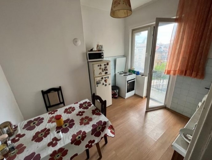 Te huur  2 slaapkamers Sofia , Tsentar , 108 m² | 20339103