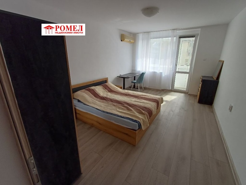 Дава под наем 3-СТАЕН, гр. Варна, Център, снимка 4 - Апартаменти - 52330352