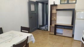 3-стаен град Пловдив, Център 9