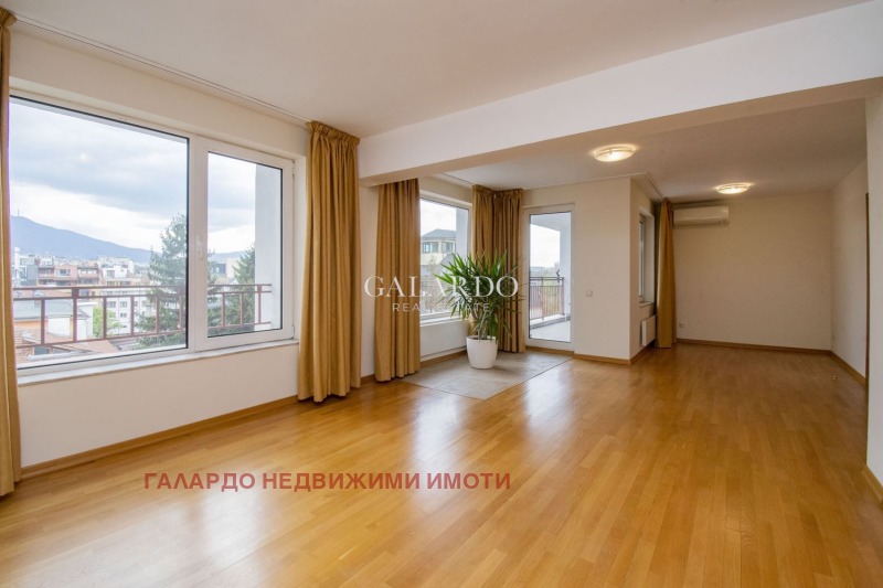 Kiralık  3 yatak odası Sofia , Lozenec , 270 metrekare | 59127519 - görüntü [11]