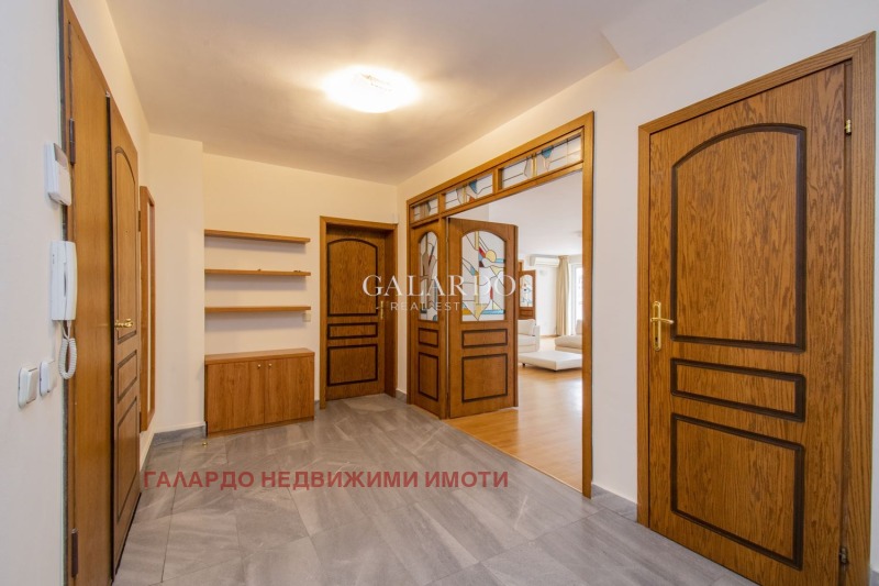 Kiralık  3 yatak odası Sofia , Lozenec , 270 metrekare | 59127519 - görüntü [15]