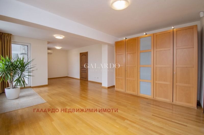 Kiralık  3 yatak odası Sofia , Lozenec , 270 metrekare | 59127519 - görüntü [10]