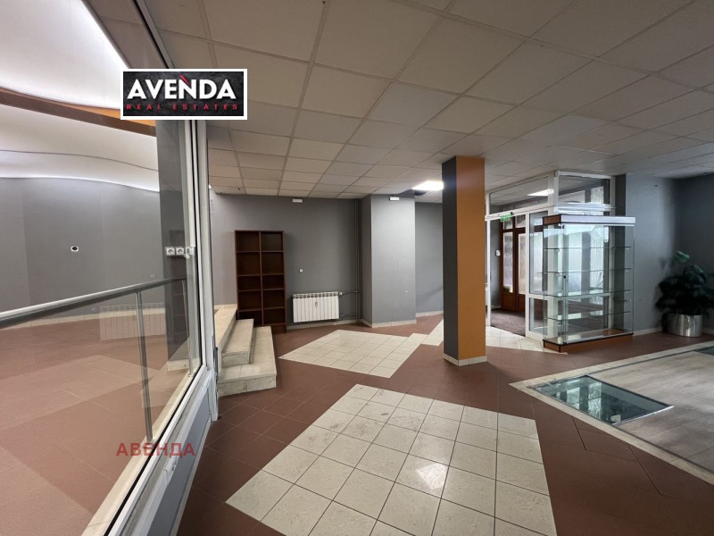 Kiadó  Hivatal Sofia , Strelbishte , 434 négyzetméter | 40368559 - kép [4]