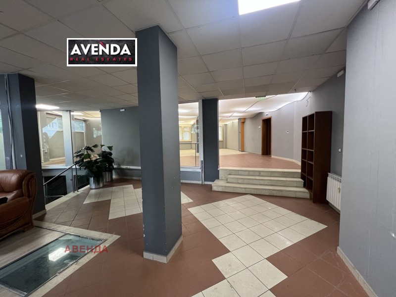 Kiadó  Hivatal Sofia , Strelbishte , 434 négyzetméter | 40368559 - kép [8]