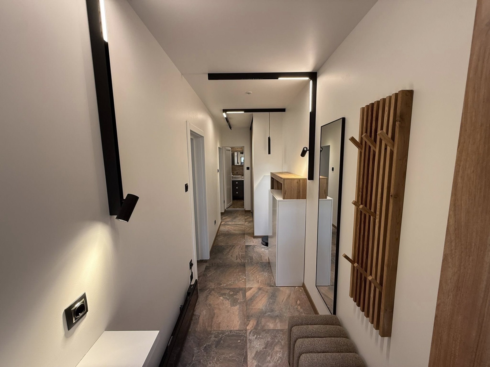 Дава под наем 2-СТАЕН, гр. Благоевград, Идеален център, снимка 6 - Апартаменти - 54293175