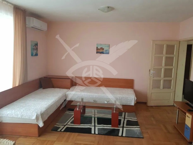 Zu vermieten  1 Schlafzimmer Warna , Sportna zala , 56 qm | 91699359 - Bild [3]