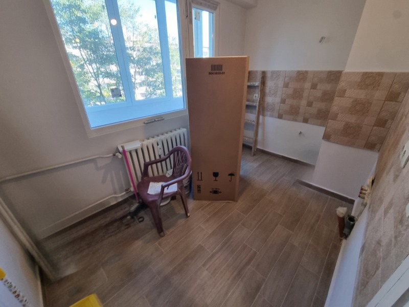 Издаје се  2 спаваће собе Софија , Бакстон , 86 м2 | 74916528 - слика [9]