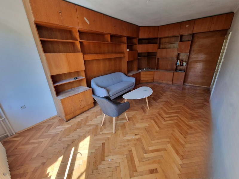 Издаје се  2 спаваће собе Софија , Бакстон , 86 м2 | 74916528 - слика [2]