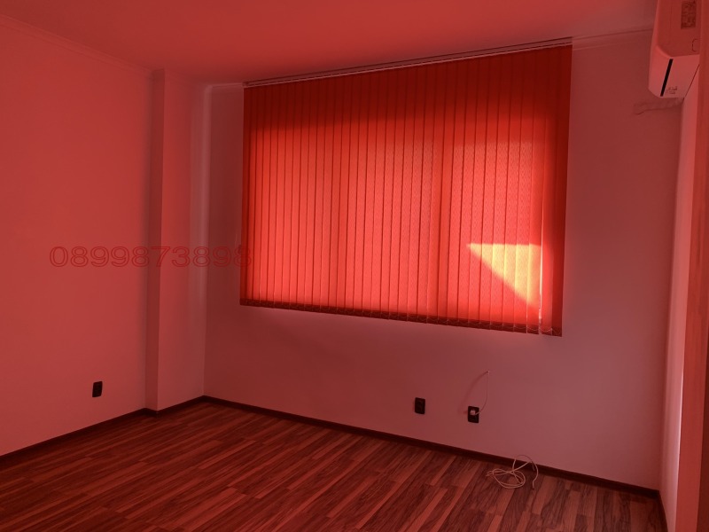 Do wynajęcia  3 sypialnie Sofia , Centar , 100 mkw | 17630849 - obraz [15]