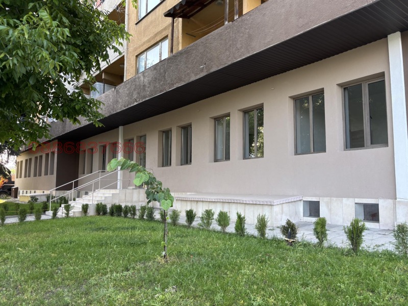 Дава под наем ОФИС, гр. Карлово, област Пловдив, снимка 3 - Офиси - 53199020