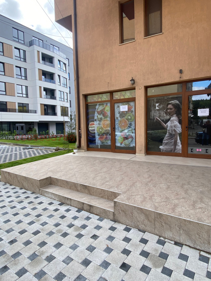 Zu vermieten  Geschäft Pernik , Iztok , 30 qm | 37244400 - Bild [2]