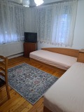 Дава под наем КЪЩА, гр. Враца, Център, снимка 2