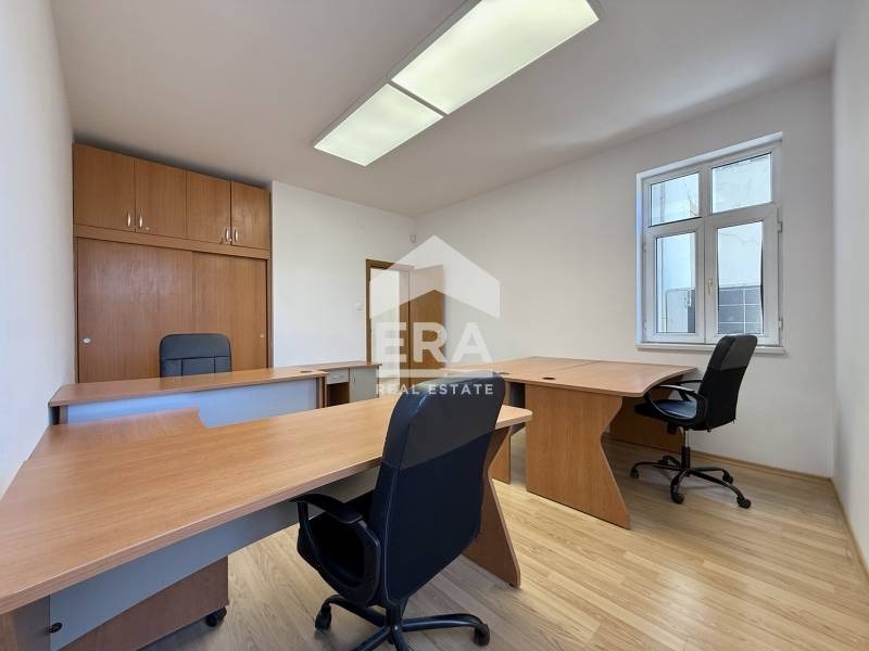 Издаје се  Канцеларија Софија , Центар , 92 м2 | 72650715 - слика [2]
