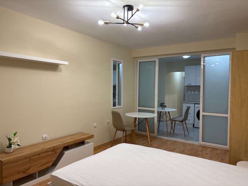 Дава под наем  3-стаен град София , Лозенец , 70 кв.м | 67704565 - изображение [3]
