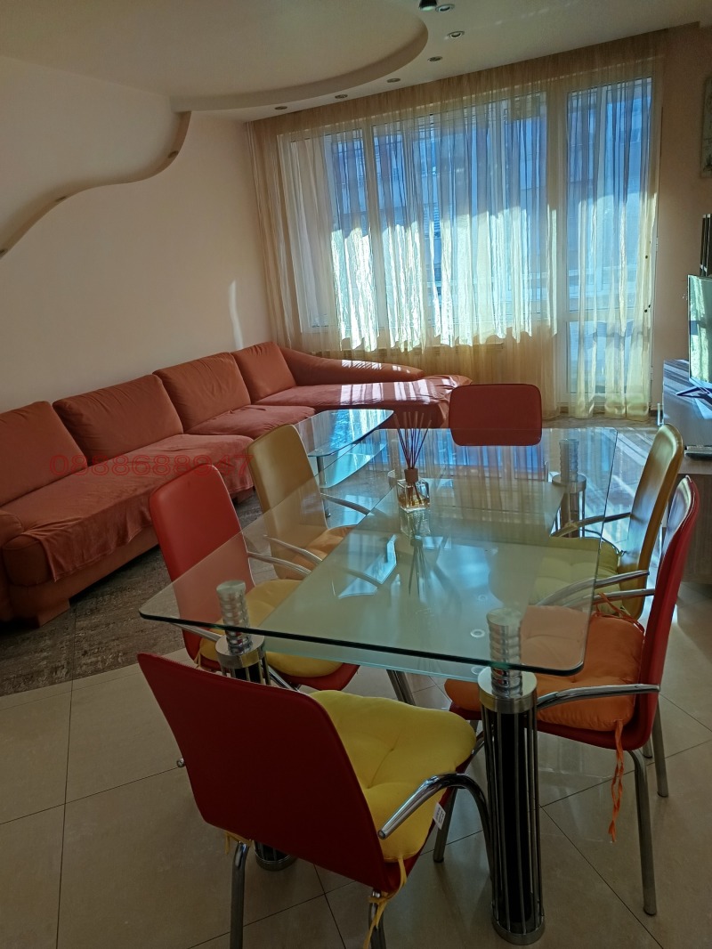 Дава под наем 3-СТАЕН, гр. София, Гоце Делчев, снимка 5 - Апартаменти - 52611018