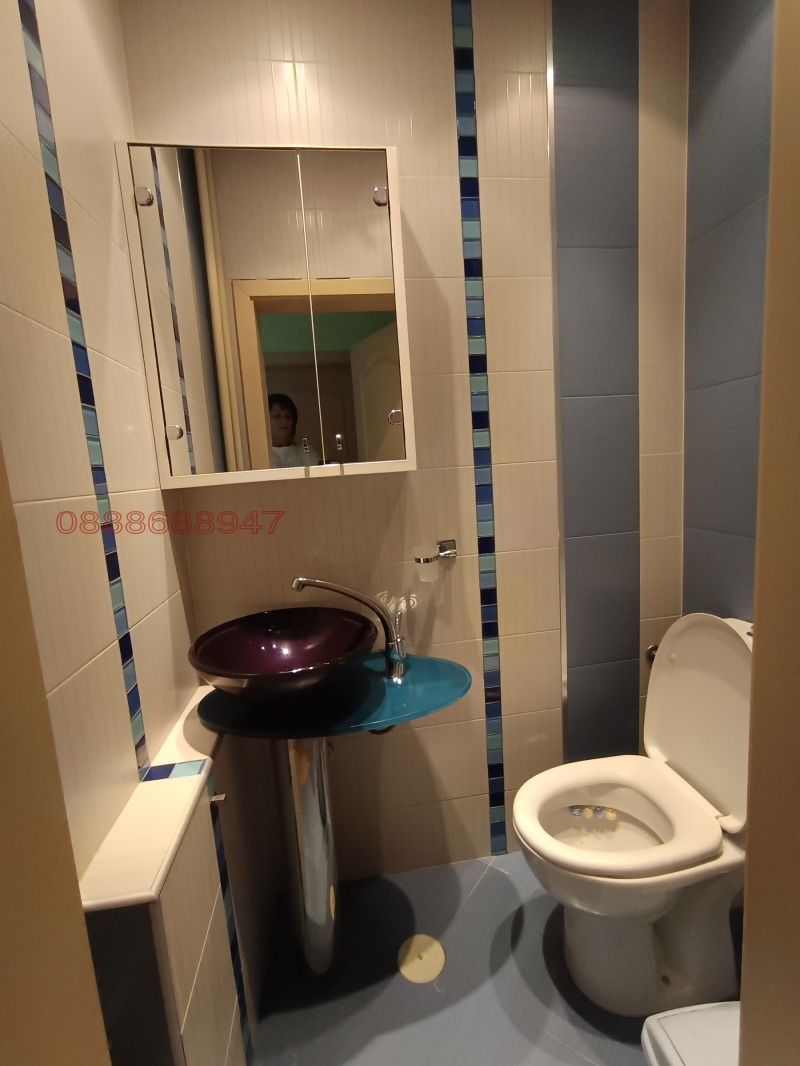 Дава под наем 3-СТАЕН, гр. София, Гоце Делчев, снимка 10 - Апартаменти - 52611018