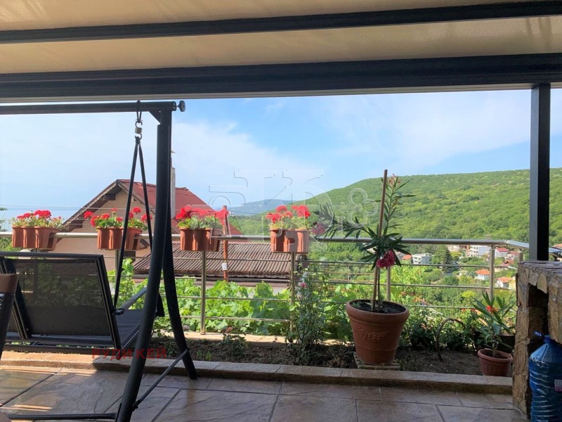 Дава под Наем КЪЩА в област Добрич, к.к. Албена - 230 кв.м / 1 300 € » 2 542.58 лв., РУДИ КЕЙ