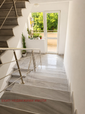 ���� ��� ���� 3-����� | Imot.bg � ����� ������ 16