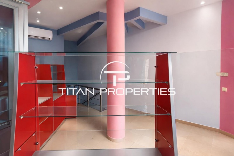 Дава под наем МАГАЗИН, гр. Пловдив, Център, снимка 4 - Магазини - 53559309