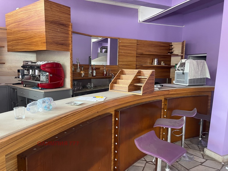 Дава под Наем ЗАВЕДЕНИЕ в област Плевен, с. Милковица - 307 кв.м / 357.90 € » 700 лв., ОЛИМПИЯ 777