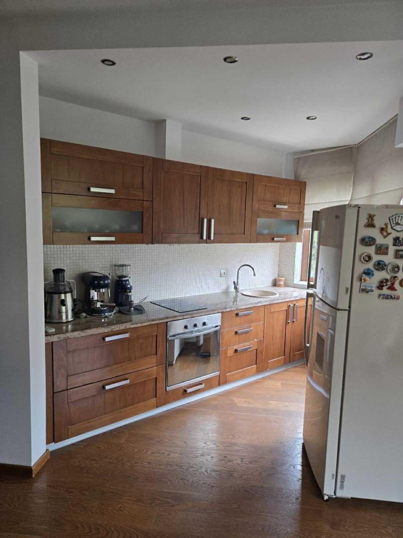 Дава под наем 3-СТАЕН, гр. София, Витоша, снимка 3 - Апартаменти - 52440819