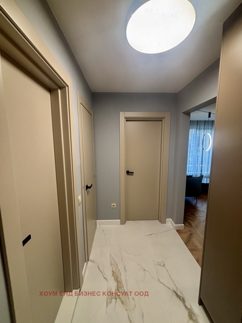 Do wynajęcia  1 sypialnia Sofia , Centar , 70 mkw | 74529191 - obraz [5]