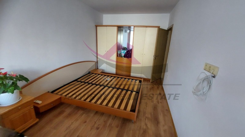 K pronájmu  1 ložnice Varna , Asparuchovo , 75 m2 | 34913332 - obraz [3]
