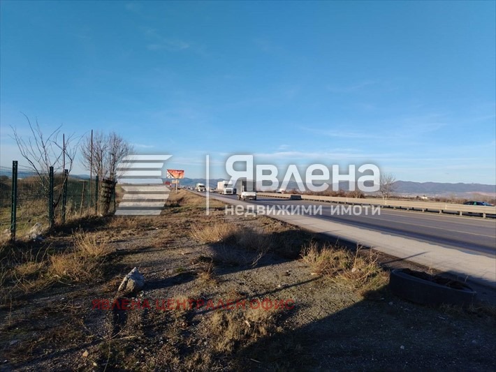 Дава под наем МЯСТО, гр. София, Враждебна, снимка 4 - Парцели - 53662174