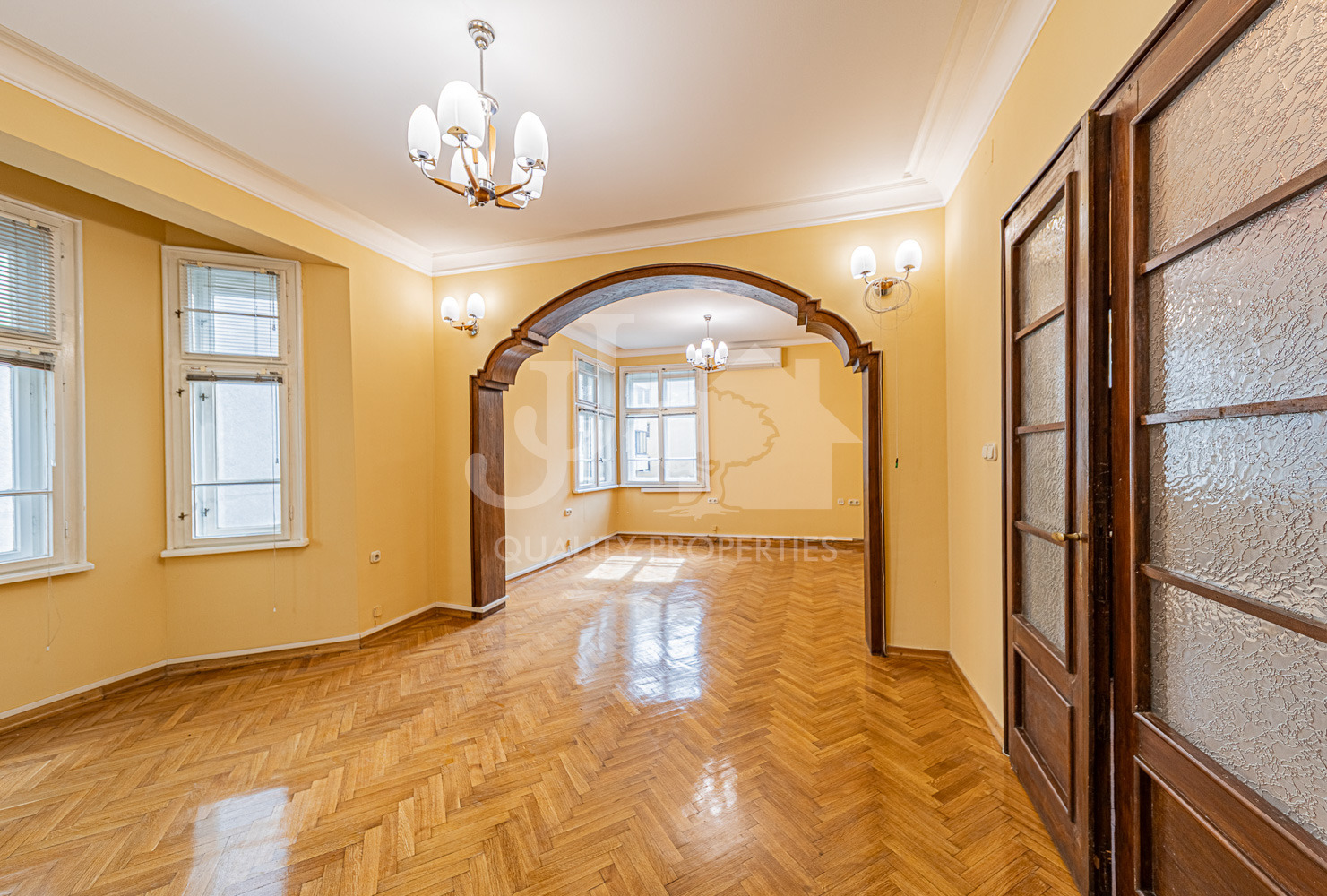 Дава под наем МНОГОСТАЕН, гр. София, Център, снимка 4 - Апартаменти - 53632206