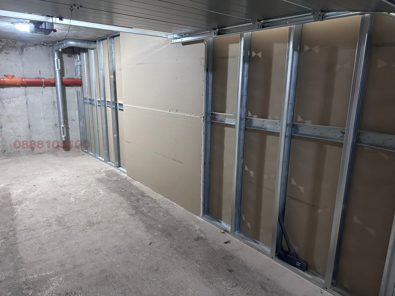 Дава под наем ГАРАЖ, ПАРКОМЯСТО, гр. Русе, Център, снимка 7 - Гаражи и паркоместа - 53815053