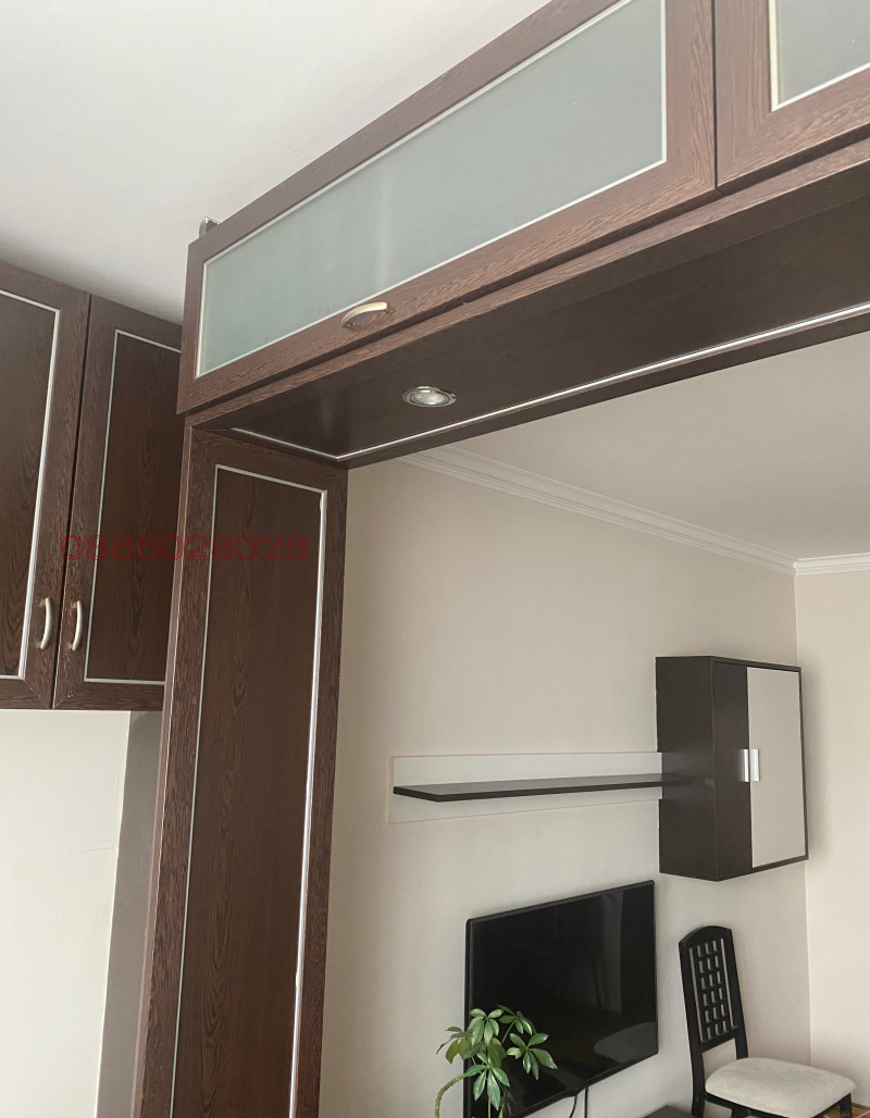 K pronájmu  1 ložnice Pernik , Centar , 60 m2 | 65284053 - obraz [4]