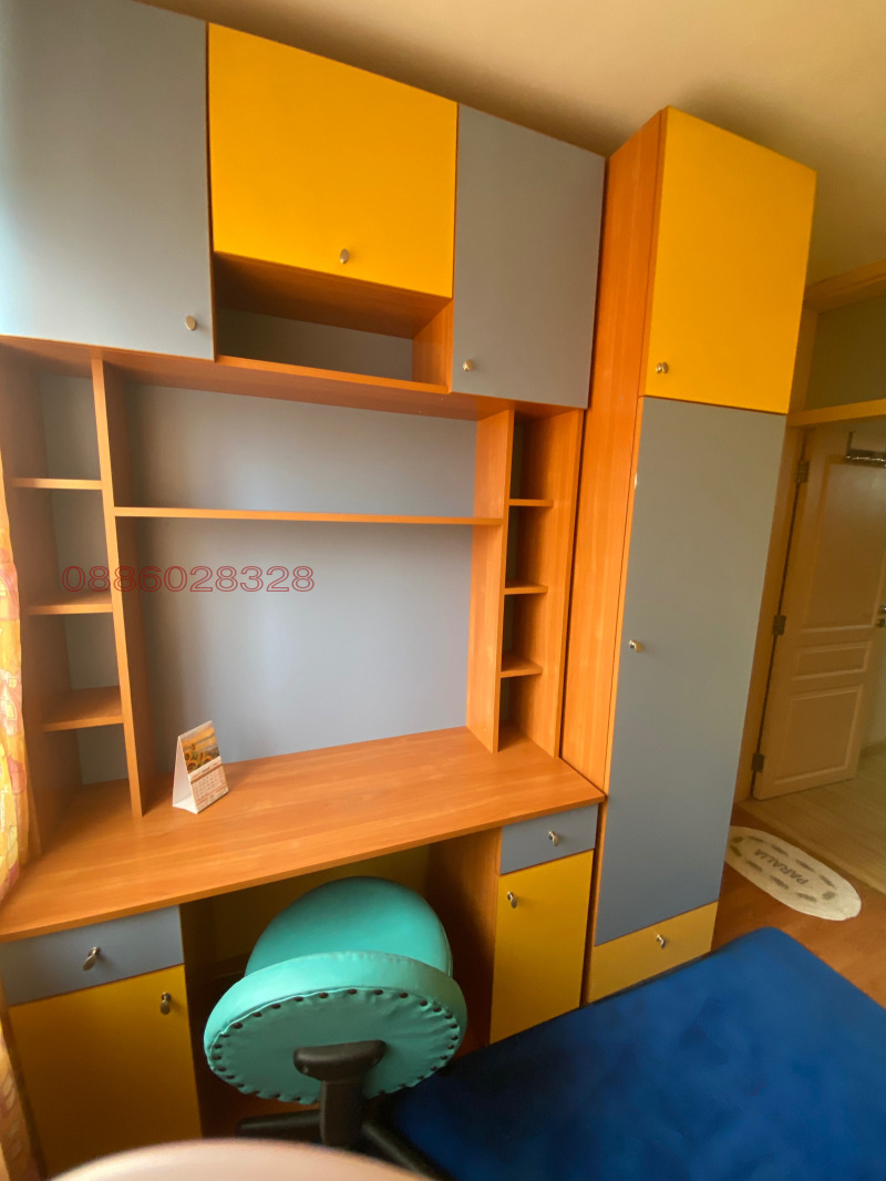 K pronájmu  1 ložnice Pernik , Centar , 60 m2 | 65284053 - obraz [3]