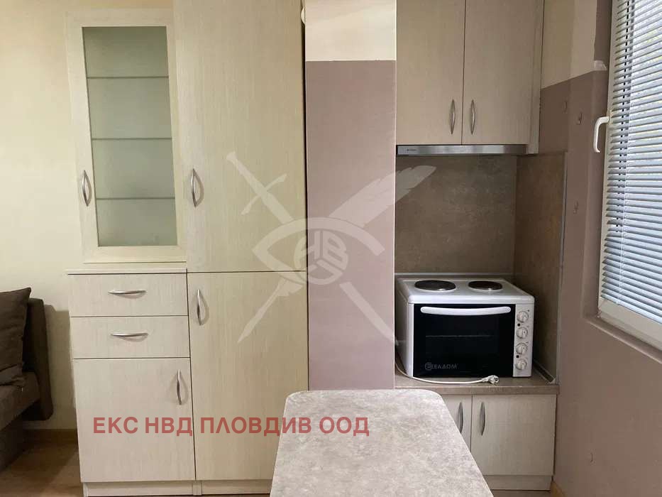 Дава под наем 3-СТАЕН, гр. Пловдив, Гагарин, снимка 3 - Апартаменти - 54203952