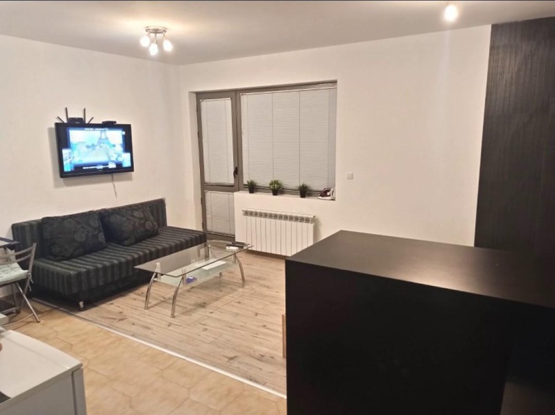 Do wynajęcia  Studio Sofia , Mladost 3 , 50 mkw | 27080561