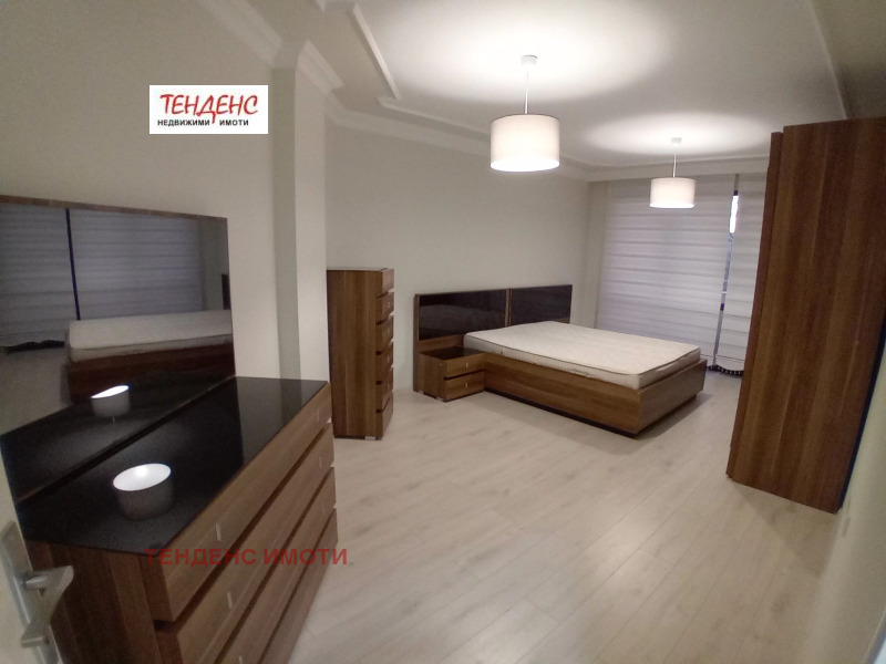 K pronájmu  3+ ložnice Kardžali , Centar , 190 m2 | 95960396 - obraz [12]