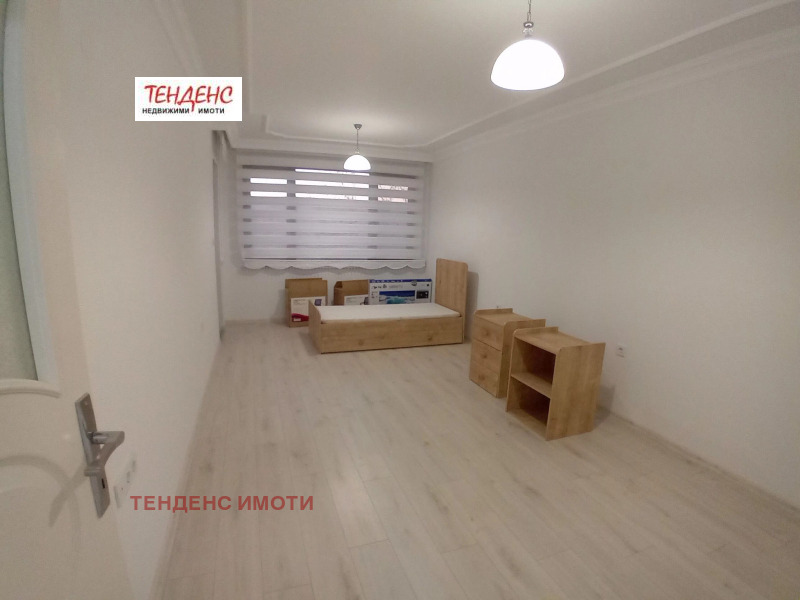 K pronájmu  3+ ložnice Kardžali , Centar , 190 m2 | 95960396 - obraz [10]